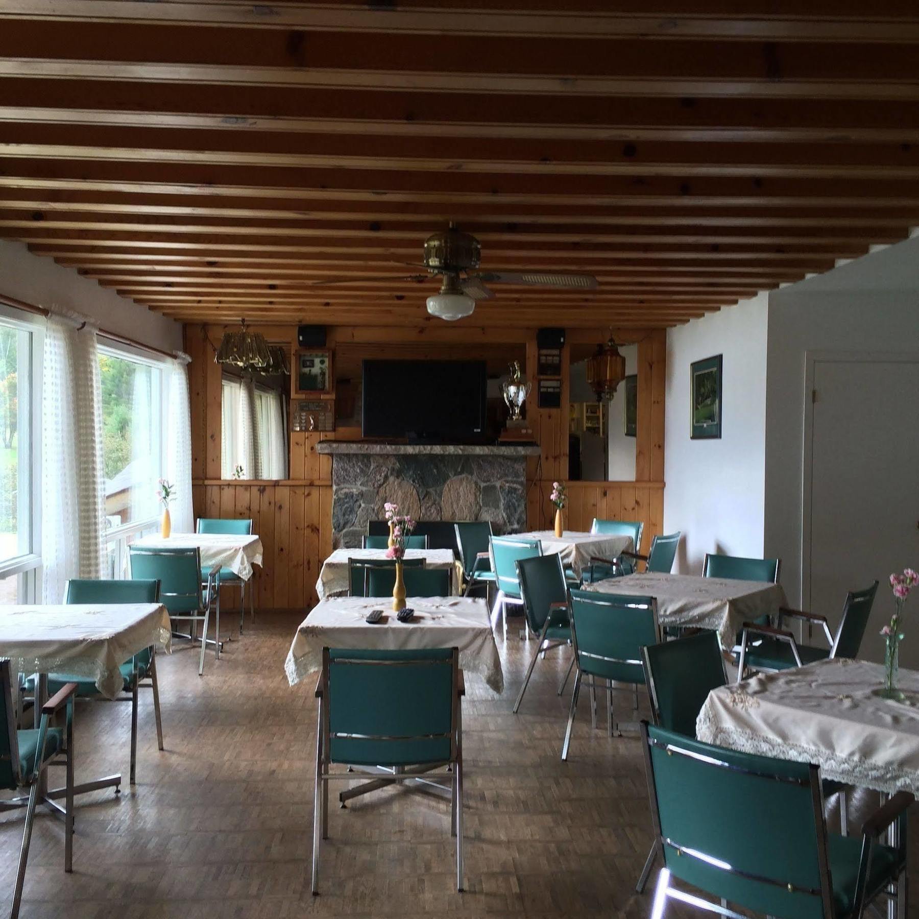 Barry'S Bay Golf Resort Barrys Bay Zewnętrze zdjęcie